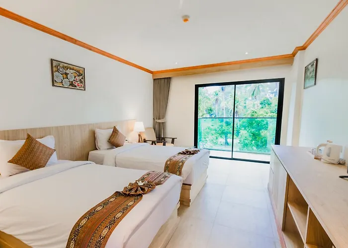 Airport Beach Hotel Phuket - Sha Extra Plus